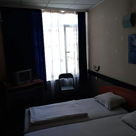 Семеен Хотел Русе ホテル *